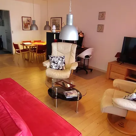 Charmerende Hjem I Διαμέρισμα Άλμποργκ
